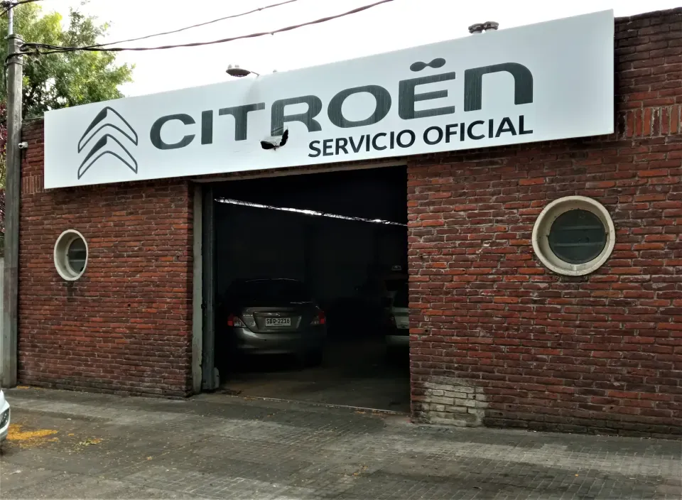 Frente de Taller Dos de Mayo
