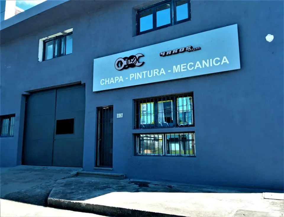 Frente de Taller 4 Aros