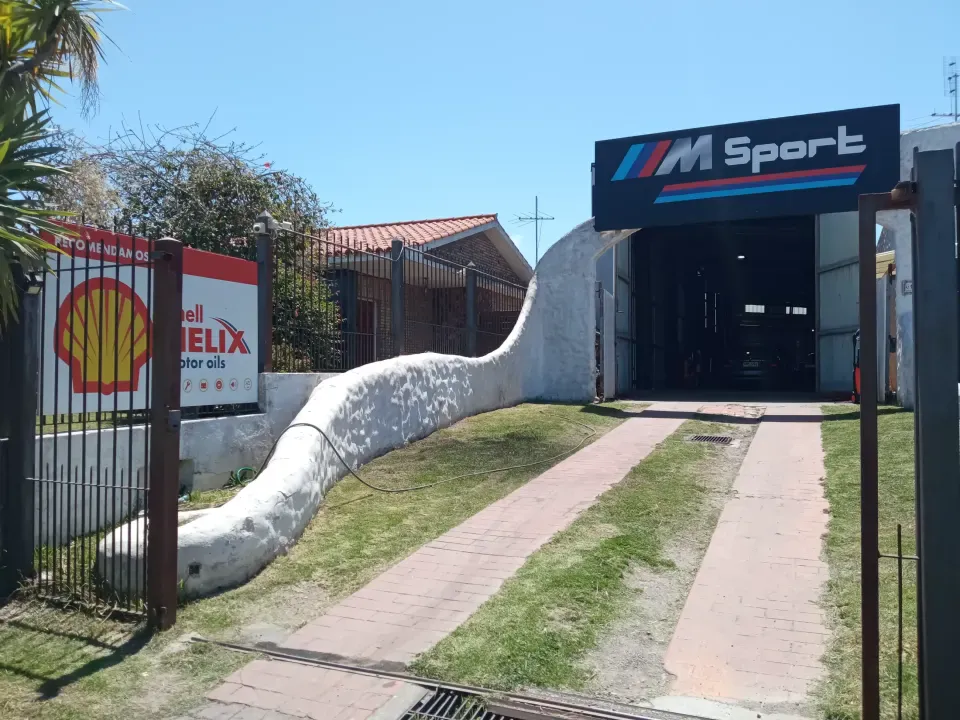 Frente de Taller M Sport