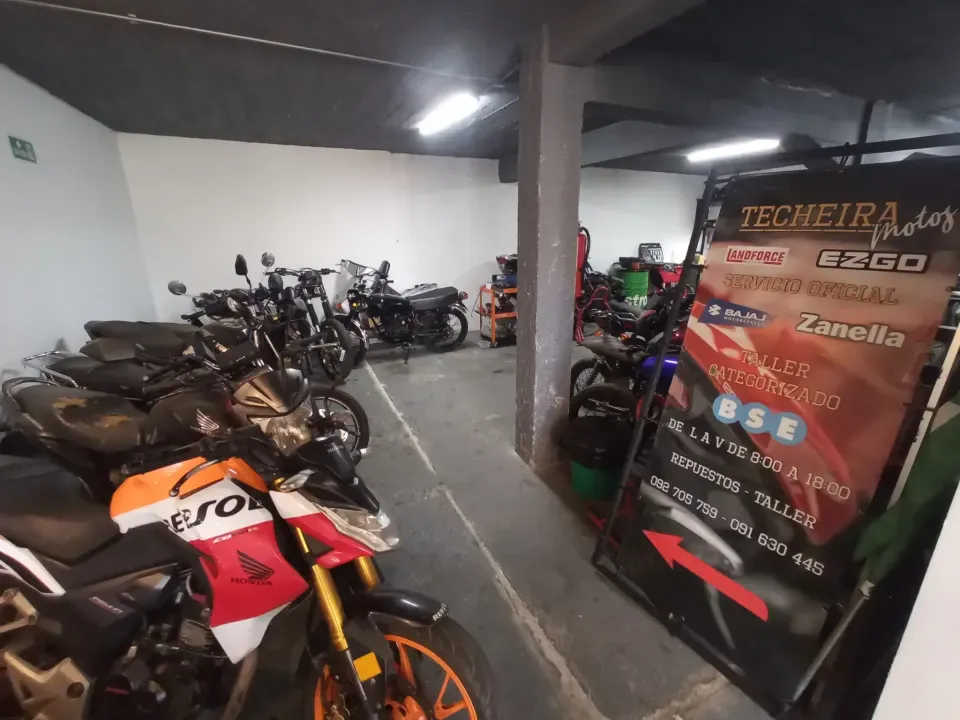 Frente de Techeira-Motos